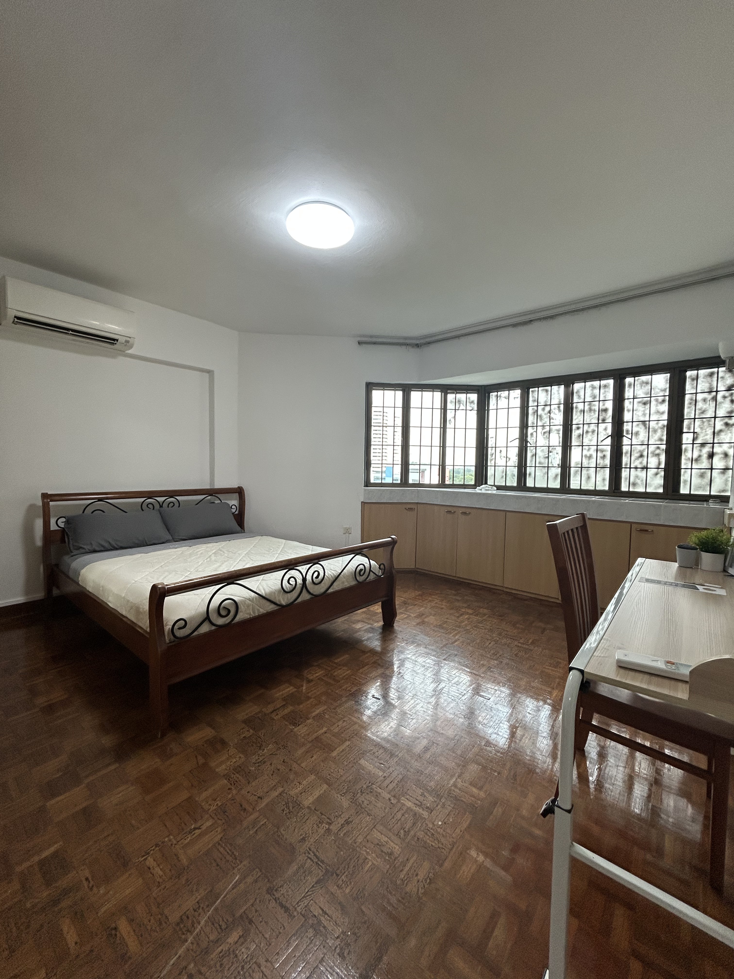 Ivory Heights room photo