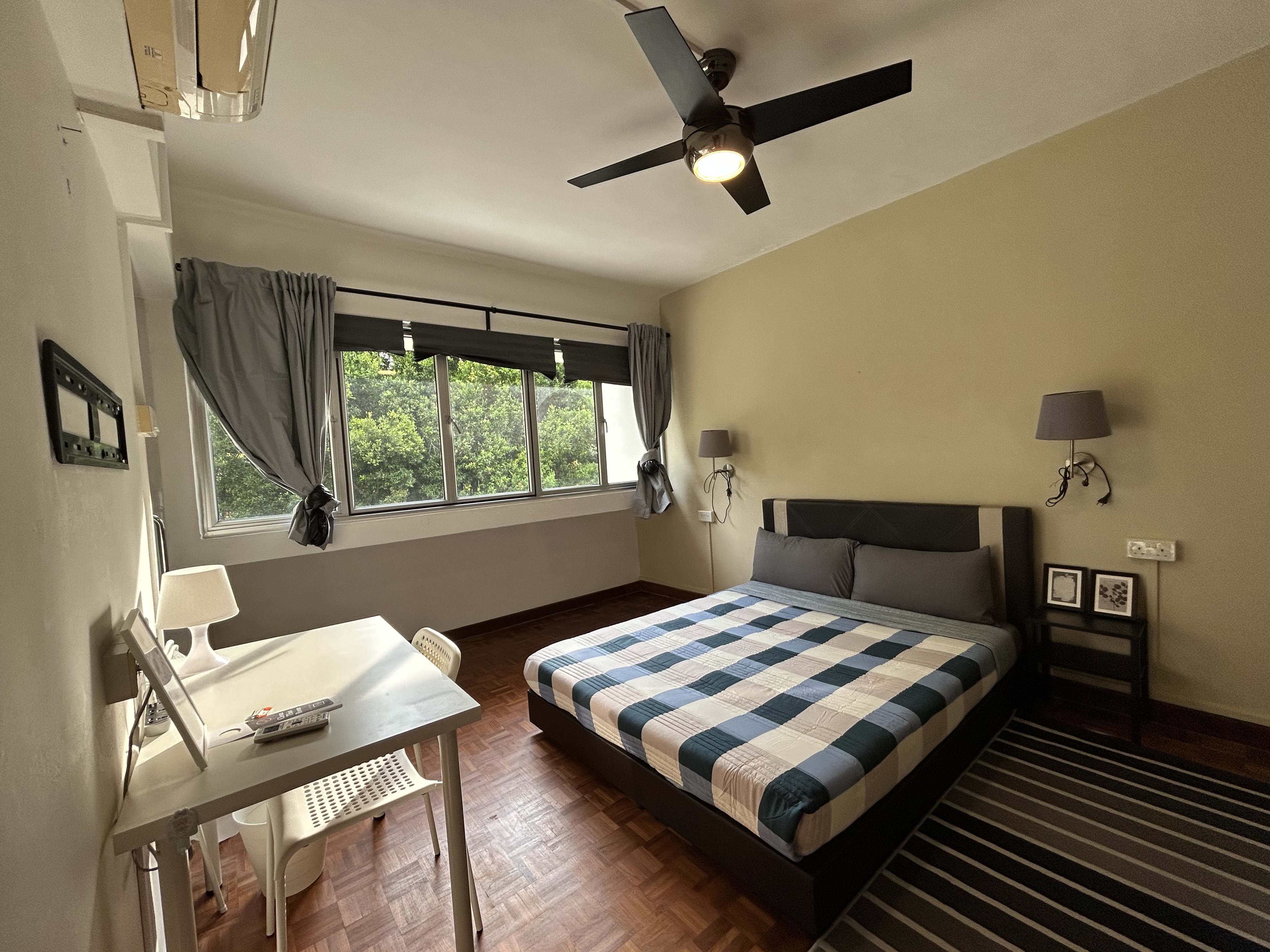 Ivory Heights room photo