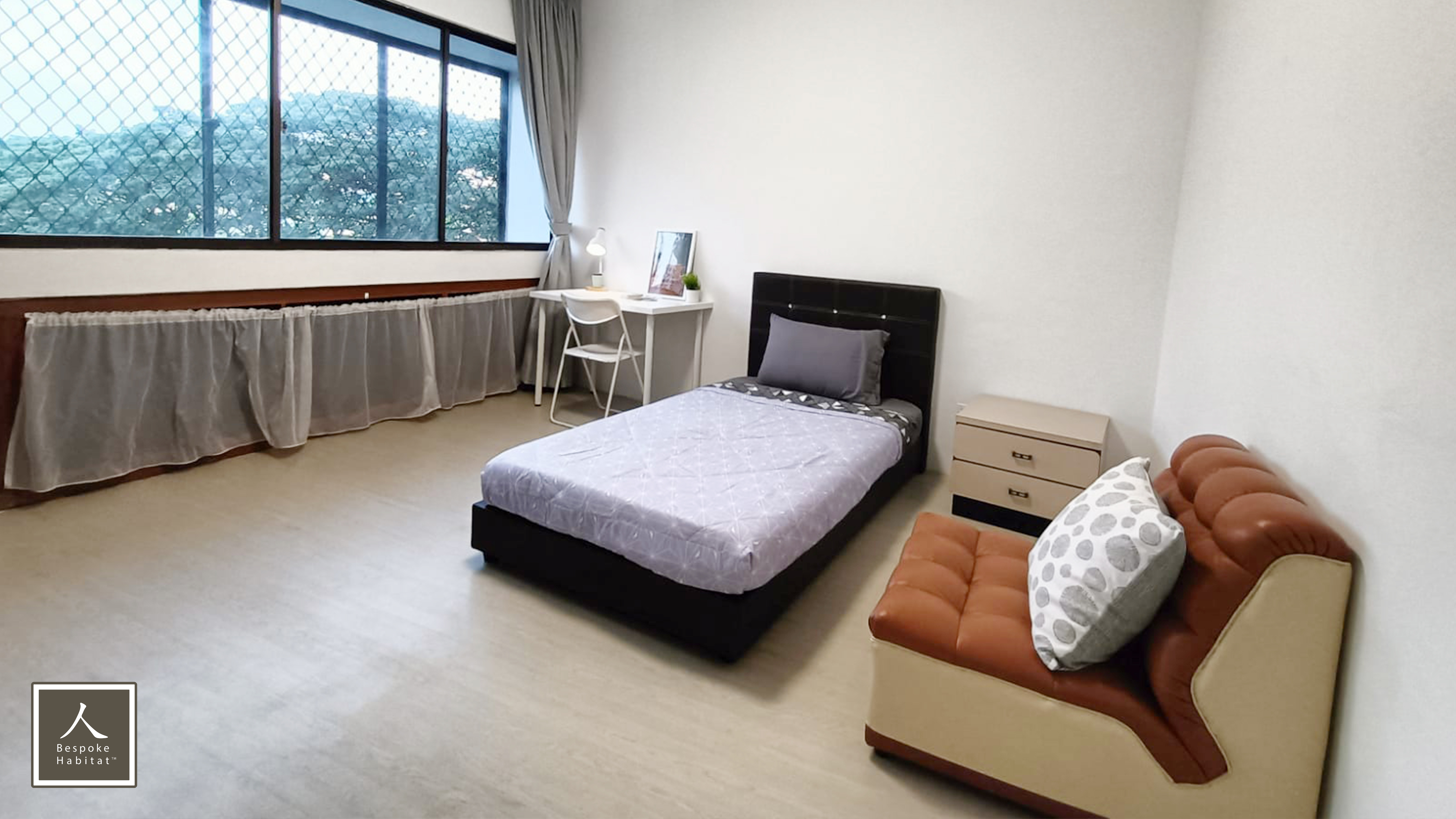 Lakepoint Condominium room photo