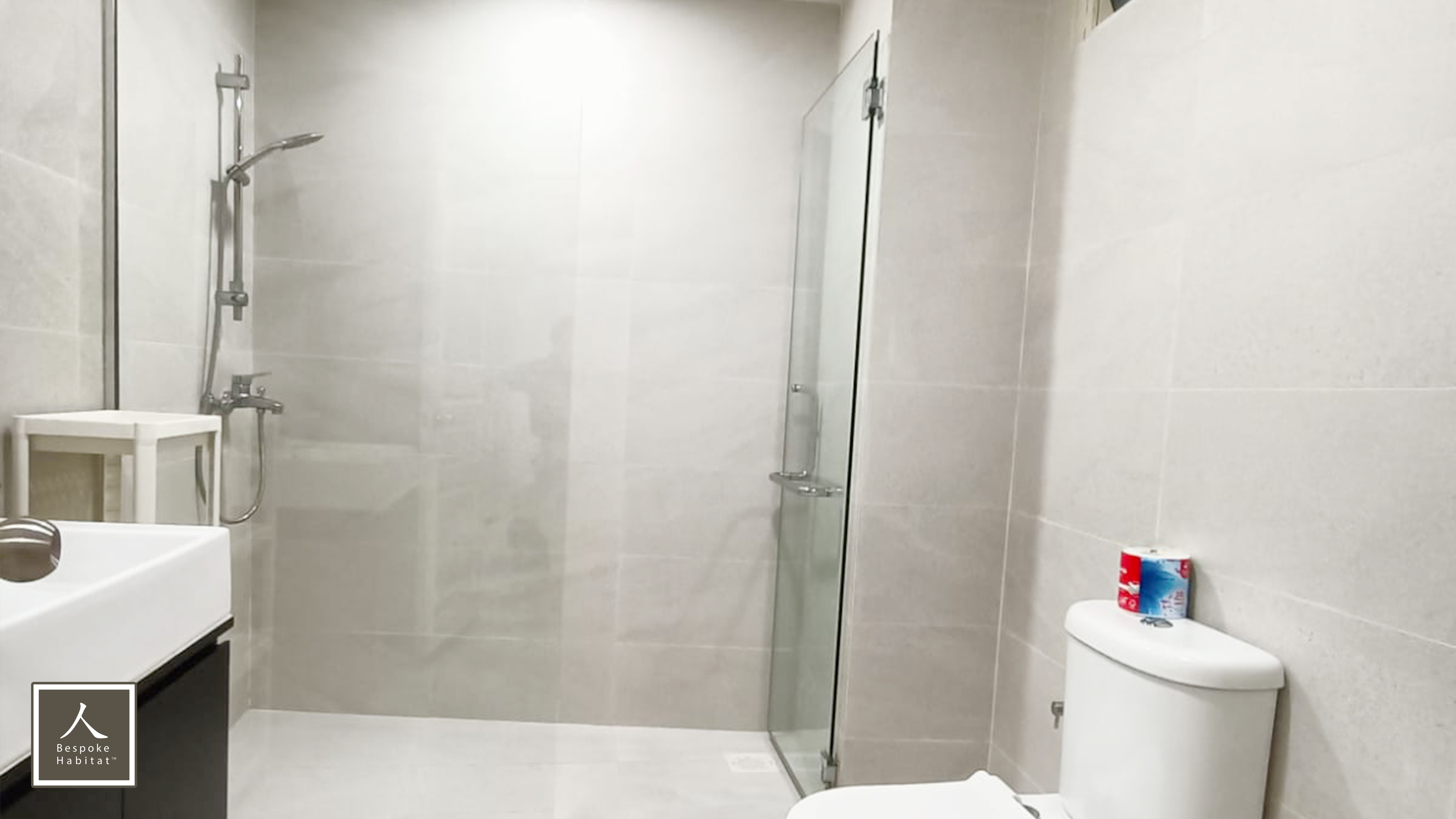 Lakepoint Condominium room photo