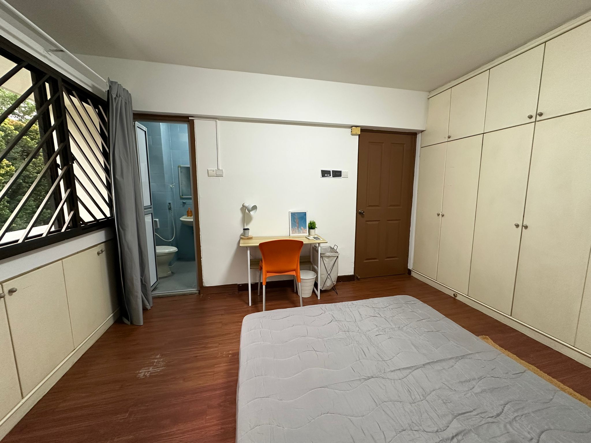 Ivory Heights room photo