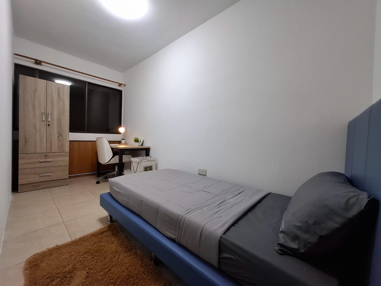 Ivory Heights room photo