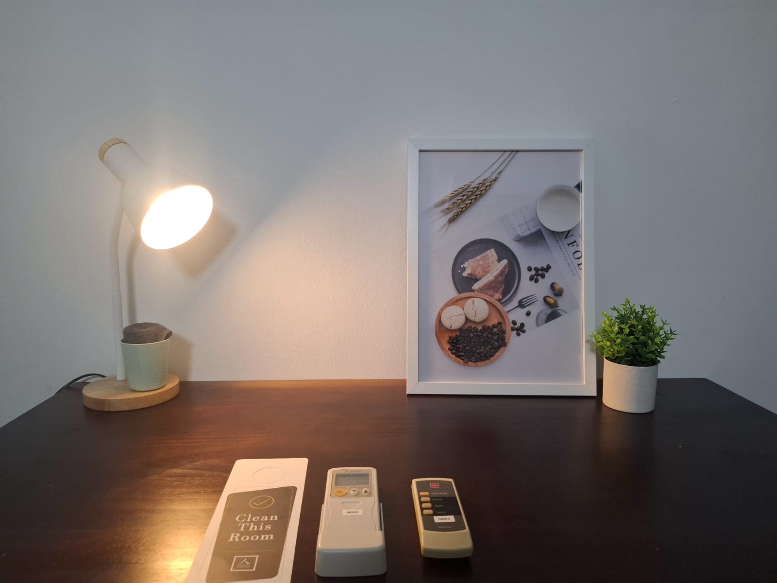 Ivory Heights room photo