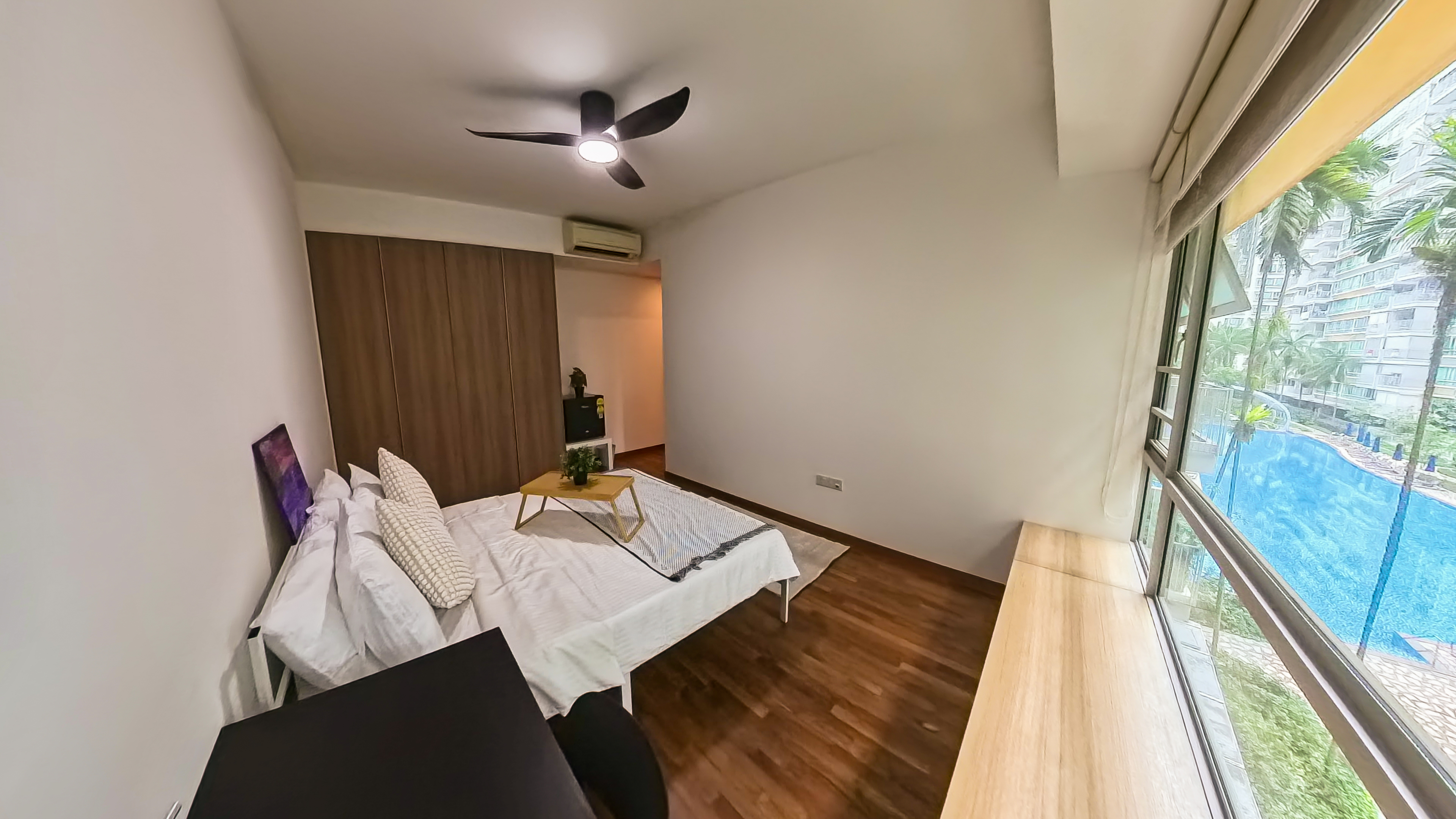 Caspian room photo