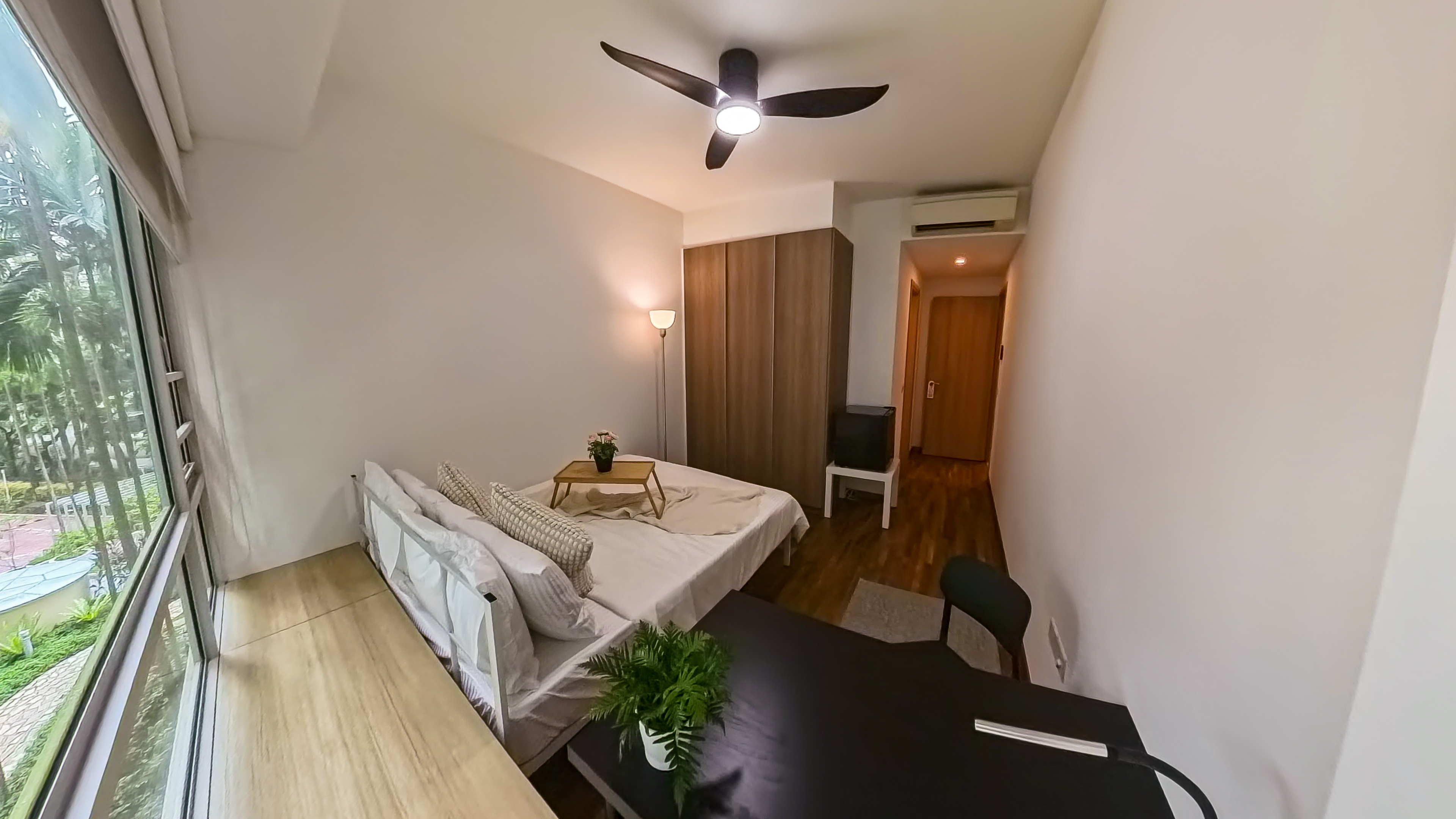 Caspian room photo